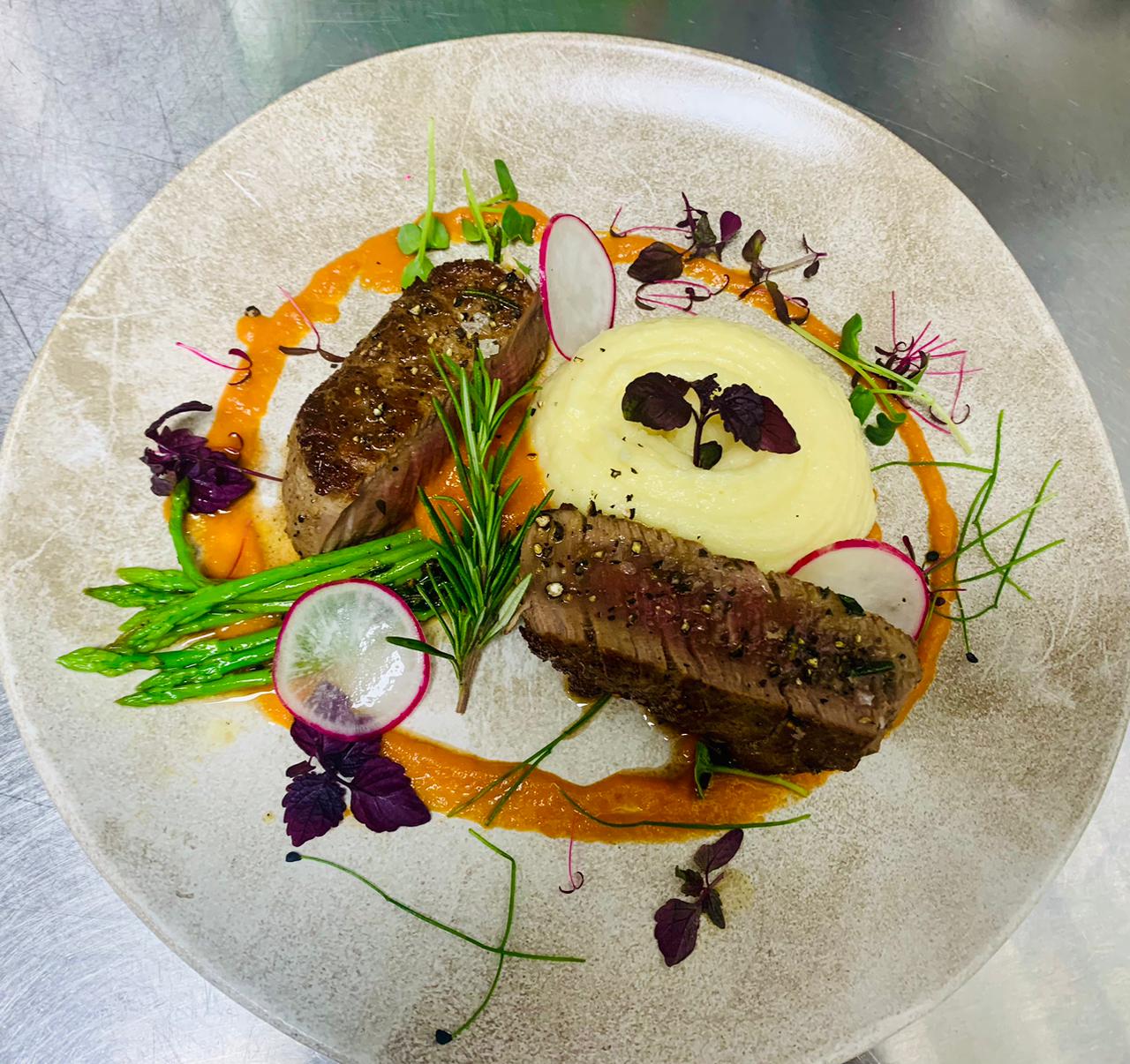 WhatsApp Image 2024-09-14 at 23.14.08 (1)